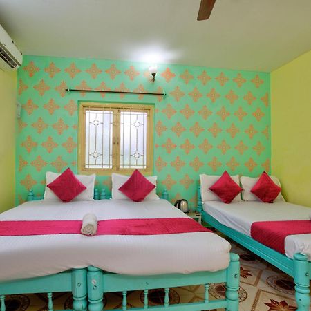 Oceanic Pearl Beach Guest House Calangute Exterior photo
